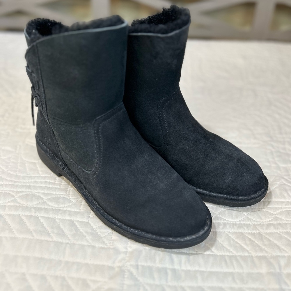 UGG Naiyah Suede Wool Lined Winter Boots Black Women’s Size 8